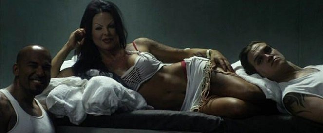 K-11 - Filmfotók - Kate del Castillo