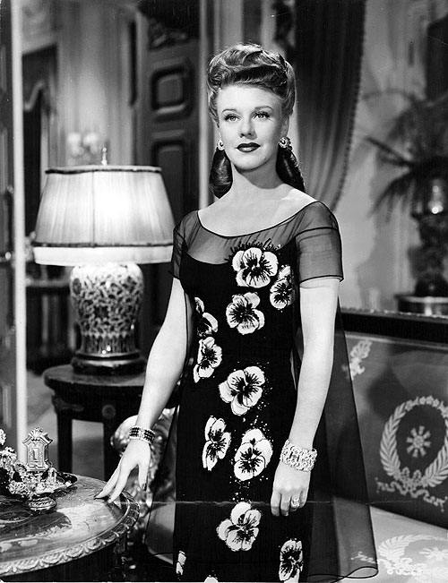 Once Upon a Honeymoon - Do filme - Ginger Rogers