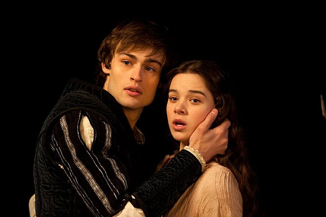 Romeo and Juliet - De la película - Douglas Booth, Hailee Steinfeld