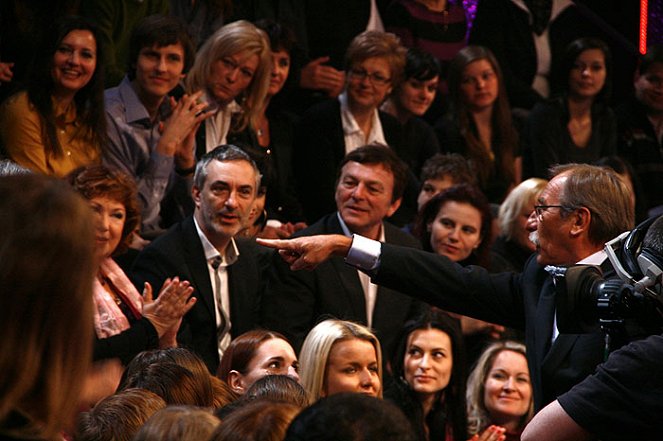 Kufr 2013 - Kuvat elokuvasta - Naďa Konvalinková, Petr Vacek, Pavel Trávníček, Pavel Zedníček