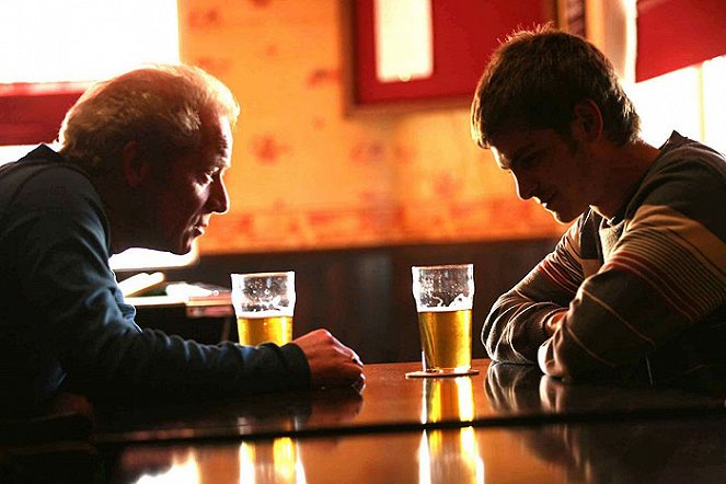 Boy A - Van film - Peter Mullan, Andrew Garfield