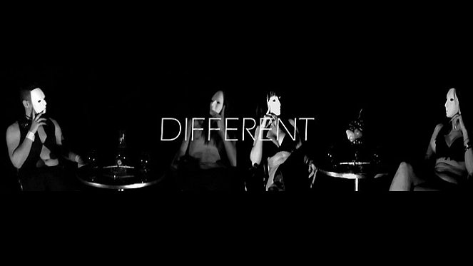 Different - De la película