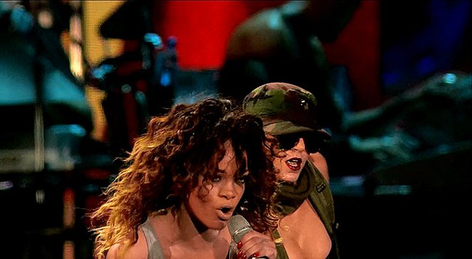 Rihanna: Loud Tour Live at the 02 - Photos - Rihanna