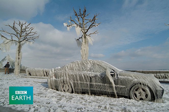 Nature's Weirdest Events - Filmfotók