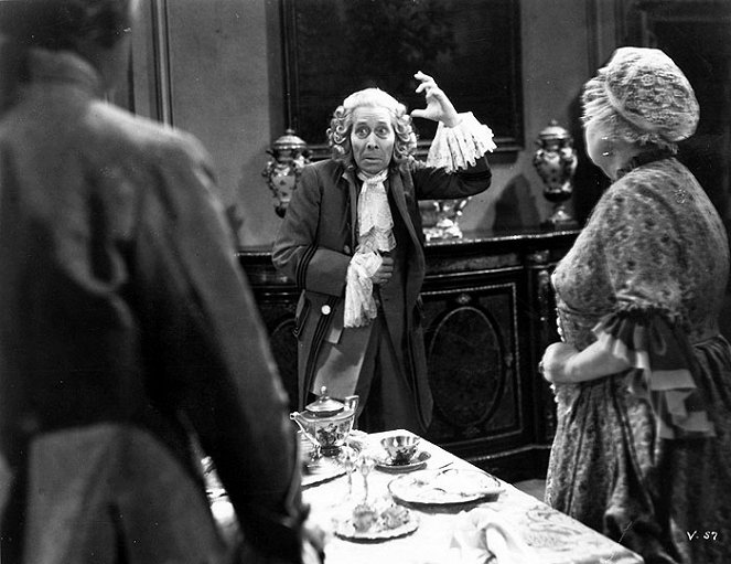 Voltaire - Photos - George Arliss