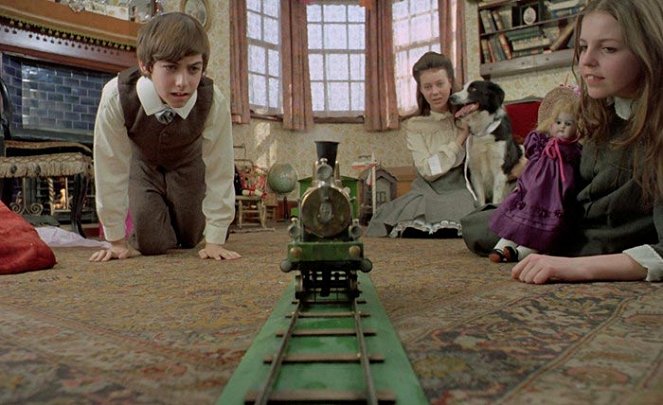 The Railway Children - Van film