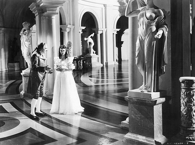 Lord Nelsons letzte Liebe - Filmfotos - Alan Mowbray, Vivien Leigh