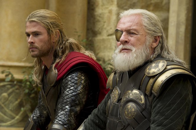 Thor - The Dark Kingdom - Filmfotos - Chris Hemsworth, Anthony Hopkins