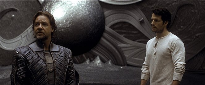 Człowiek ze stali - Z filmu - Russell Crowe, Henry Cavill
