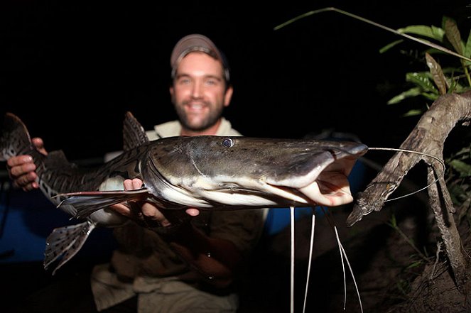 Monster Fish of the Amazon - Do filme - Zeb Hogan