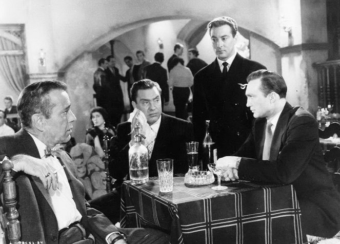 Bosonohá komtesa - Z filmu - Humphrey Bogart, Edmond O'Brien