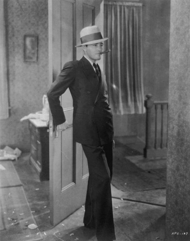 The Doorway to Hell - Photos - Lew Ayres