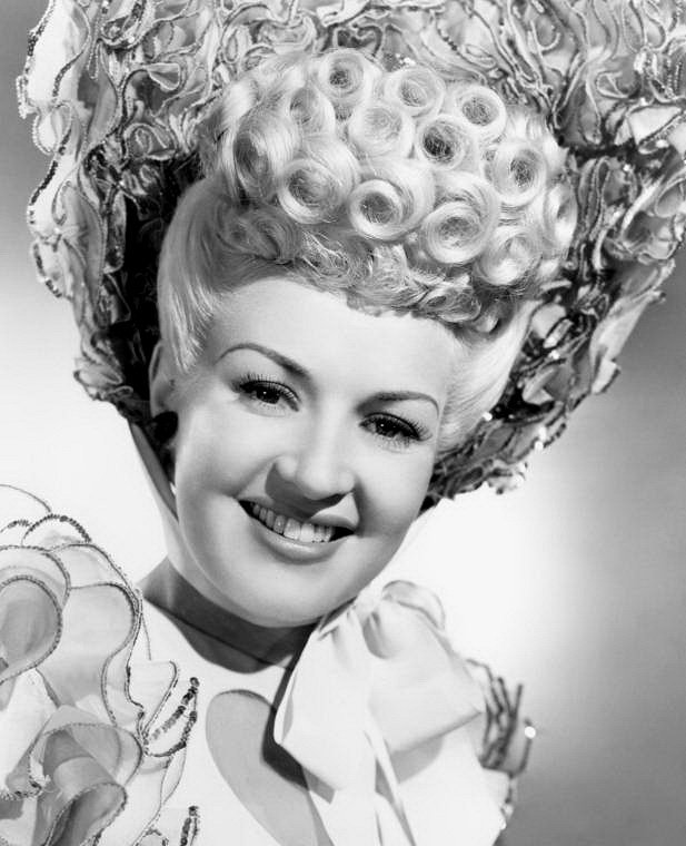 Mother Wore Tights - Promo - Betty Grable