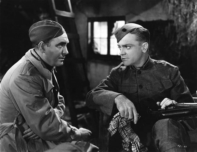 The Fighting 69th - Do filme - Pat O'Brien, James Cagney