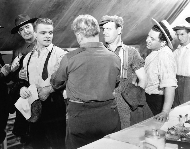 Le Régiment des bagarreurs - Film - James Cagney, Tom Dugan, Frank McHugh