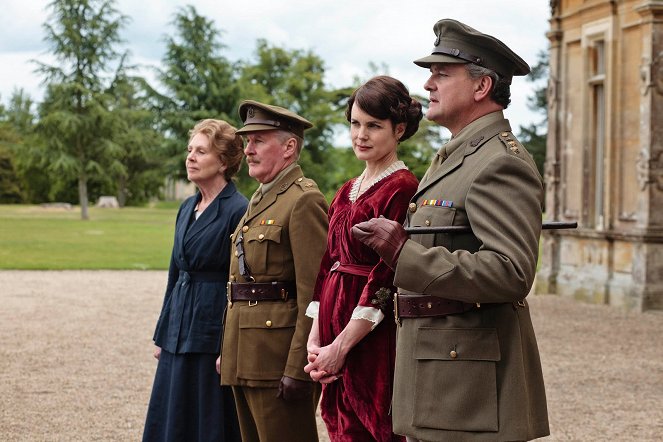 Downton Abbey - Photos - Penelope Wilton, Elizabeth McGovern, Hugh Bonneville
