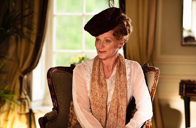 Downton Abbey - Filmfotók - Samantha Bond