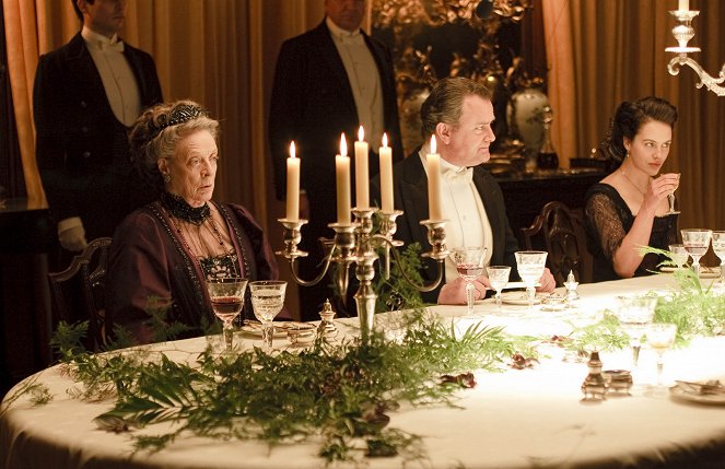 Downton Abbey - Filmfotók - Maggie Smith, Hugh Bonneville, Jessica Brown Findlay