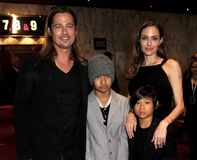 World War Z - Events - Brad Pitt, Maddox Jolie-Pitt, Angelina Jolie