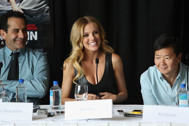 Pain and Gain - Events - Tony Shalhoub, Bar Paly, Ken Jeong