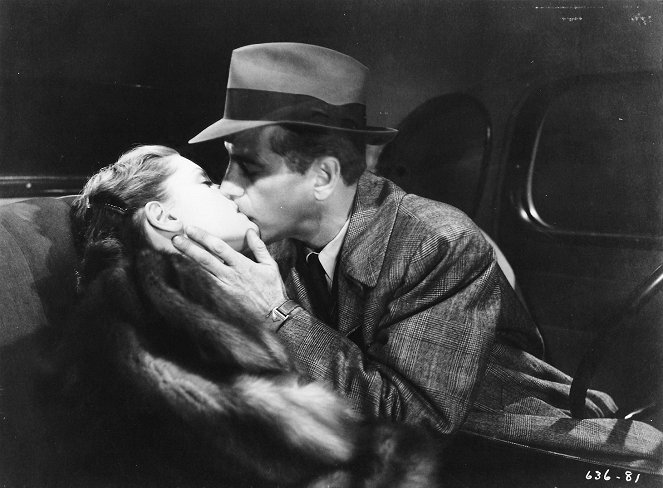 Syvä uni - Kuvat elokuvasta - Lauren Bacall, Humphrey Bogart