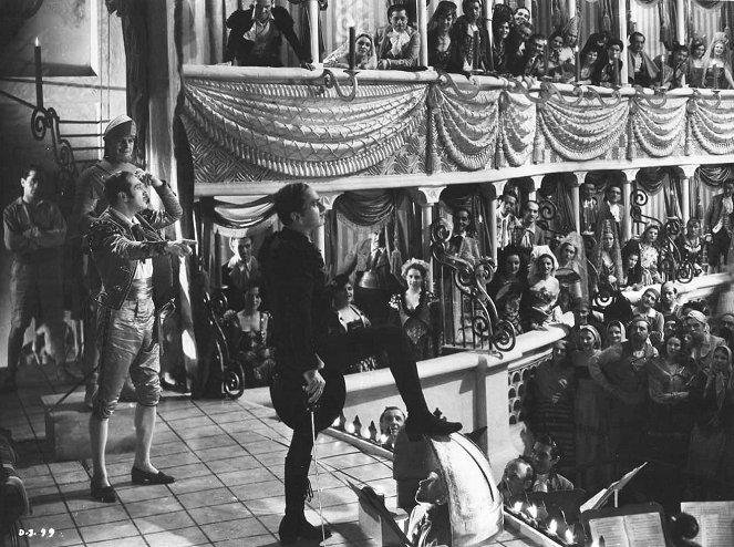 The Private Life Of Don Juan - Van film - Douglas Fairbanks