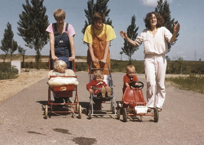 Meine Keine Familie - Kuvat elokuvasta