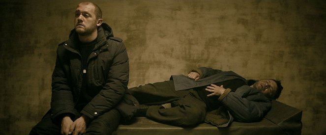 Major - Do filme - Denis Švedov, Vladimir Ljubovskij
