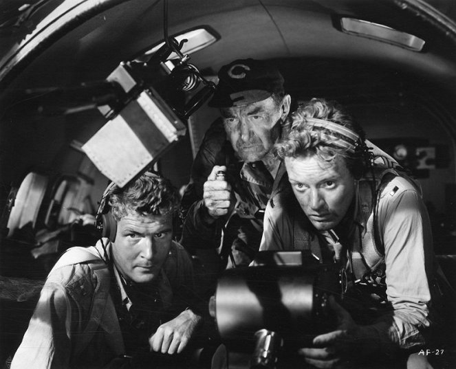 Air Force - Film - Charles Drake, Harry Carey, Arthur Kennedy