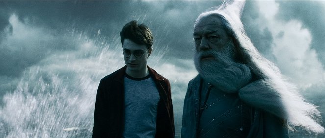 Harry Potter ja puoliverinen prinssi - Kuvat elokuvasta - Daniel Radcliffe, Michael Gambon
