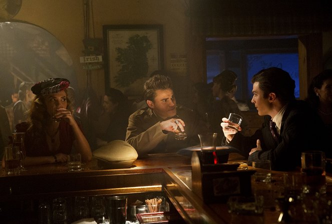 The Vampire Diaries - Bourbon Street, raskas polku - Kuvat elokuvasta - Arielle Kebbel, Paul Wesley, Ian Somerhalder