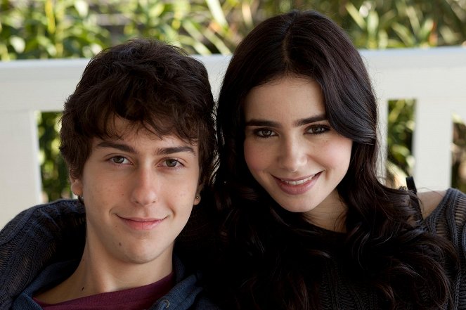 Stuck in Love - Making of - Nat Wolff, Lily Collins