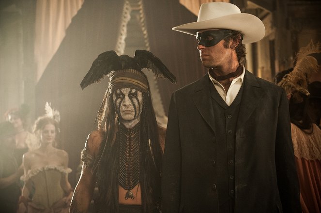 Osamelý jazdec - Z filmu - Johnny Depp, Armie Hammer
