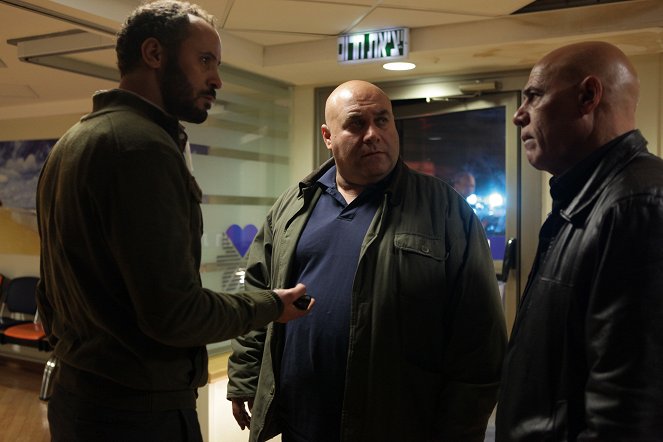 El atentado - De la película - Ali Suliman, Dvir Benedek, Uri Gavriel