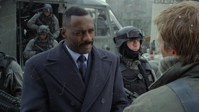 Pacific Rim - Hyökkäys Maahan - Kuvat elokuvasta - Idris Elba
