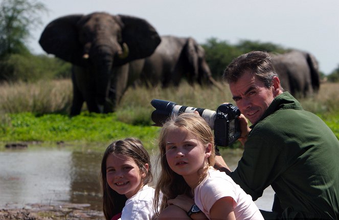 Safari Sisters - Filmfotók