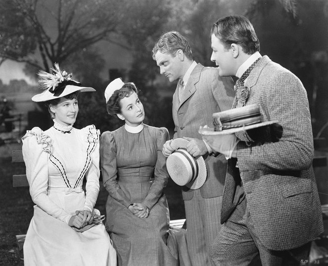Rita Hayworth, Olivia de Havilland, James Cagney