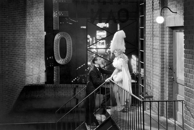 Vaalea tanssijatar - Kuvat elokuvasta - Robert Montgomery, Marion Davies
