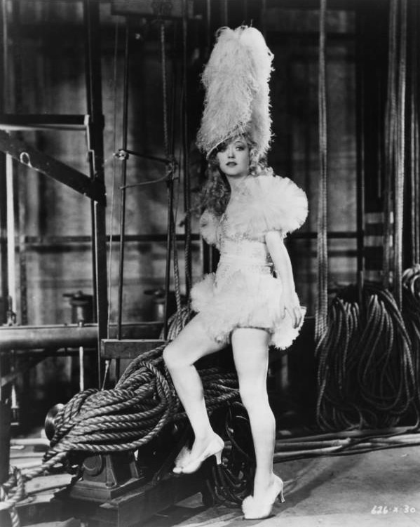 Blondie of the Follies - Werbefoto - Marion Davies
