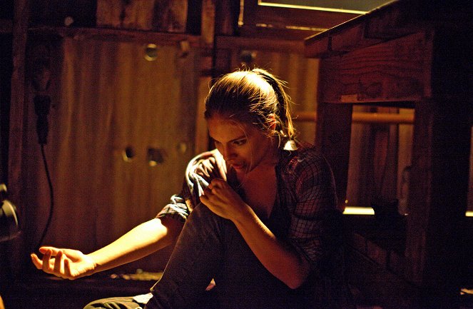 Evidence - Photos - Caitlin Stasey