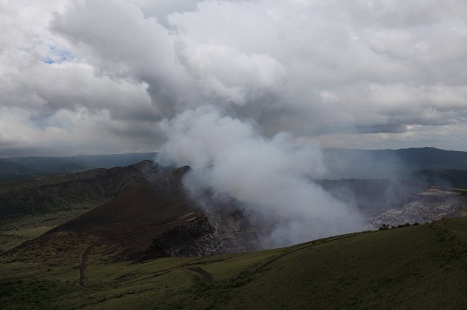 Le Peuple des volcans - Kuvat elokuvasta