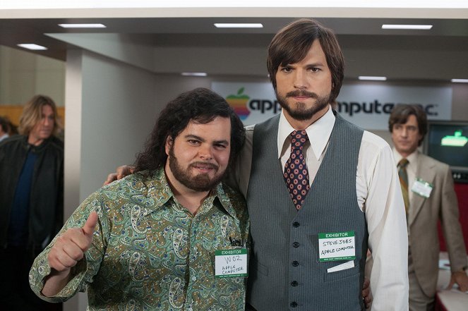 Jobs - Van de set - Josh Gad, Ashton Kutcher