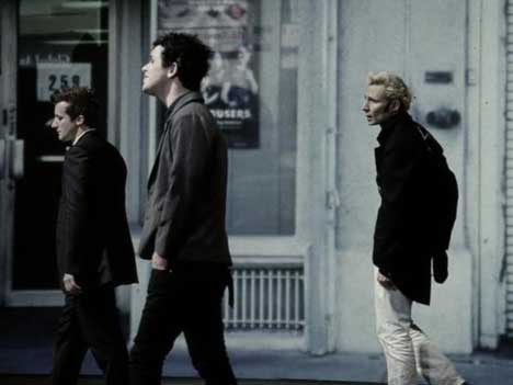 Green Day - Boulevard of Broken Dreams - Photos - Tre Cool, Billie Joe Armstrong, Mike Dirnt