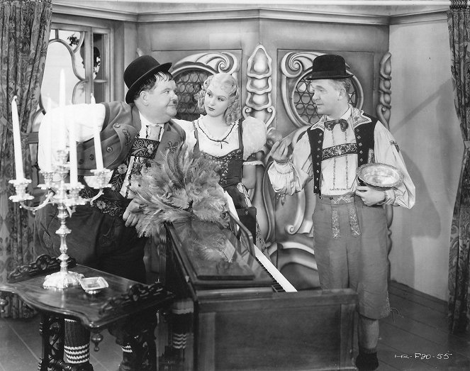 Två tyrolare - Kuvat elokuvasta - Oliver Hardy, Stan Laurel