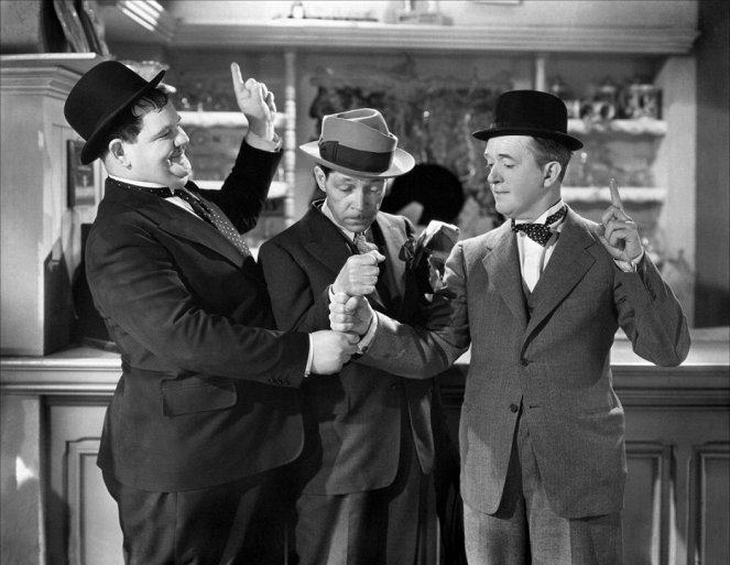 Milé príbuzenstvo - Z filmu - Oliver Hardy, Stan Laurel