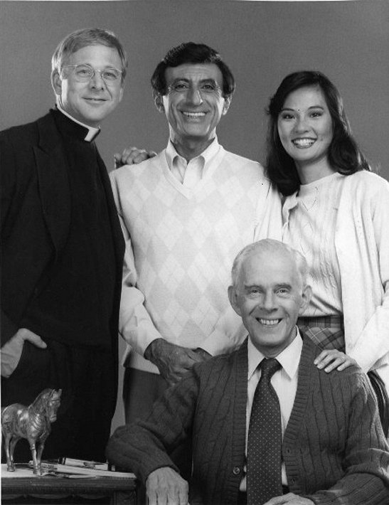 After M*A*S*H - Werbefoto - William Christopher, Jamie Farr, Harry Morgan, Rosalind Chao