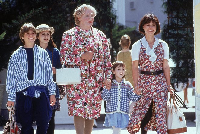 Mrs. Doubtfire – Das stachelige Kindermädchen - Filmfotos - Matthew Lawrence, Lisa Jakub, Robin Williams, Mara Wilson, Sally Field