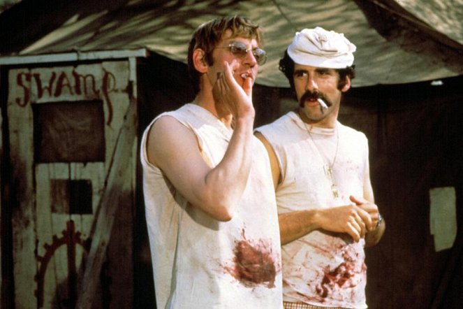 M*A*S*H - Z filmu - Donald Sutherland, Elliott Gould