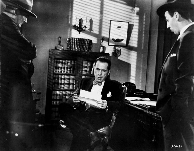 Az igazságtevő - Filmfotók - Humphrey Bogart