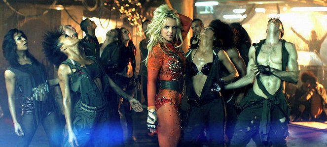 Britney Spears: Till the World Ends - De la película - Britney Spears